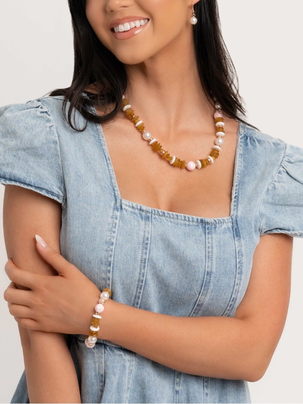NWT Pink/Tan Beaded Necklace, Bracelet & Earrings Set